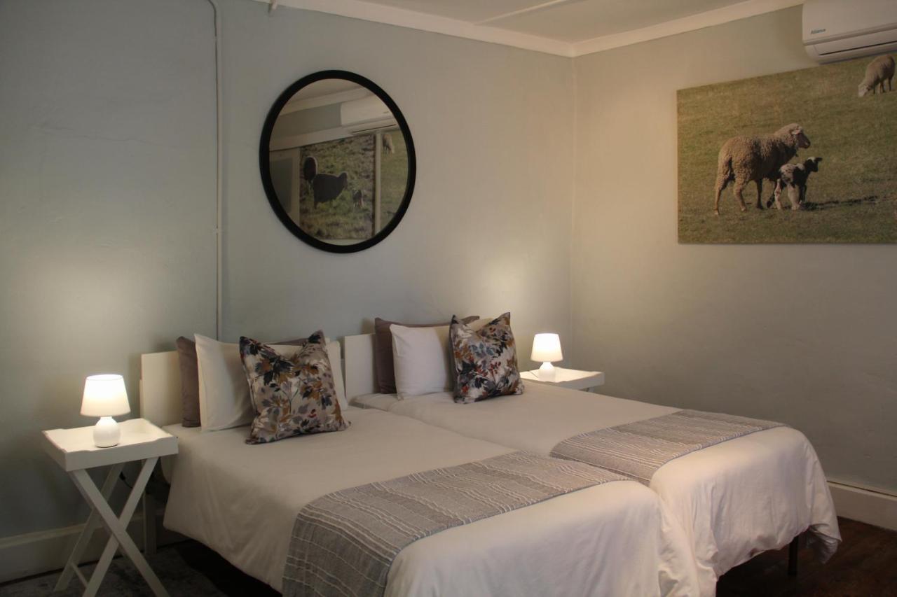 Graaff-Reinet @Karoo Guesthouse מראה חיצוני תמונה
